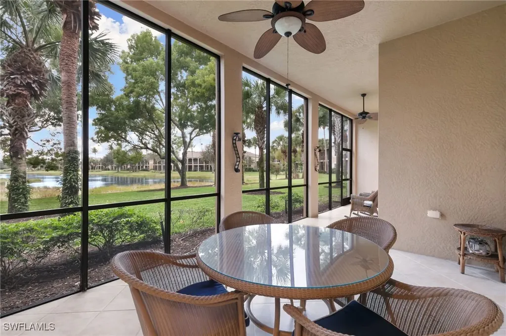 3053 Aviamar Circle Naples FL 34114