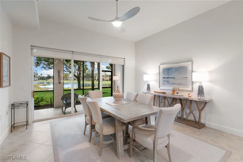 3053 Aviamar Circle Naples FL 34114