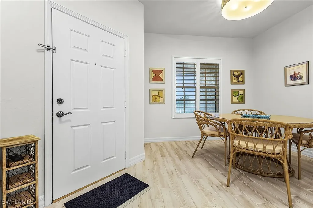 401 Bayfront Place Naples FL 34102
