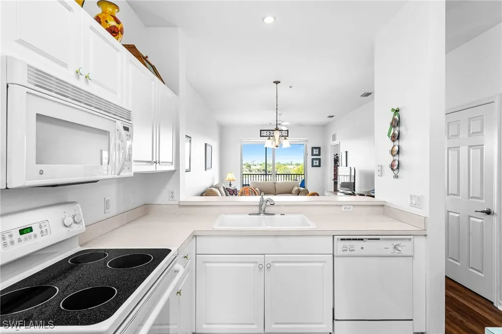 3990 Loblolly Bay Drive Naples FL 34114