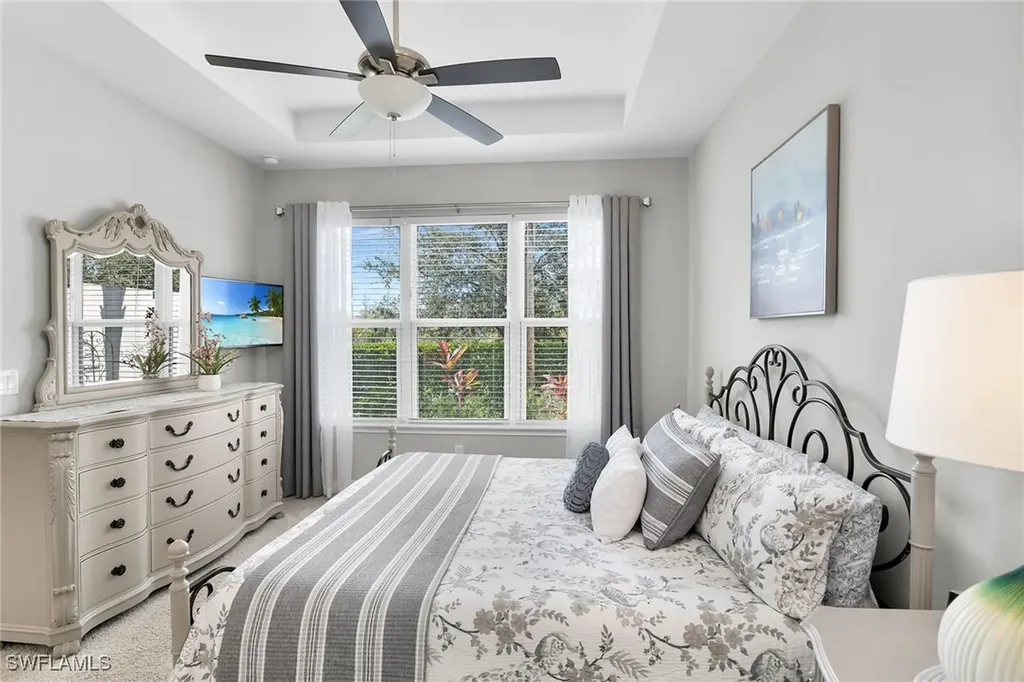 8111 Calle Canovas Street Naples FL 34114