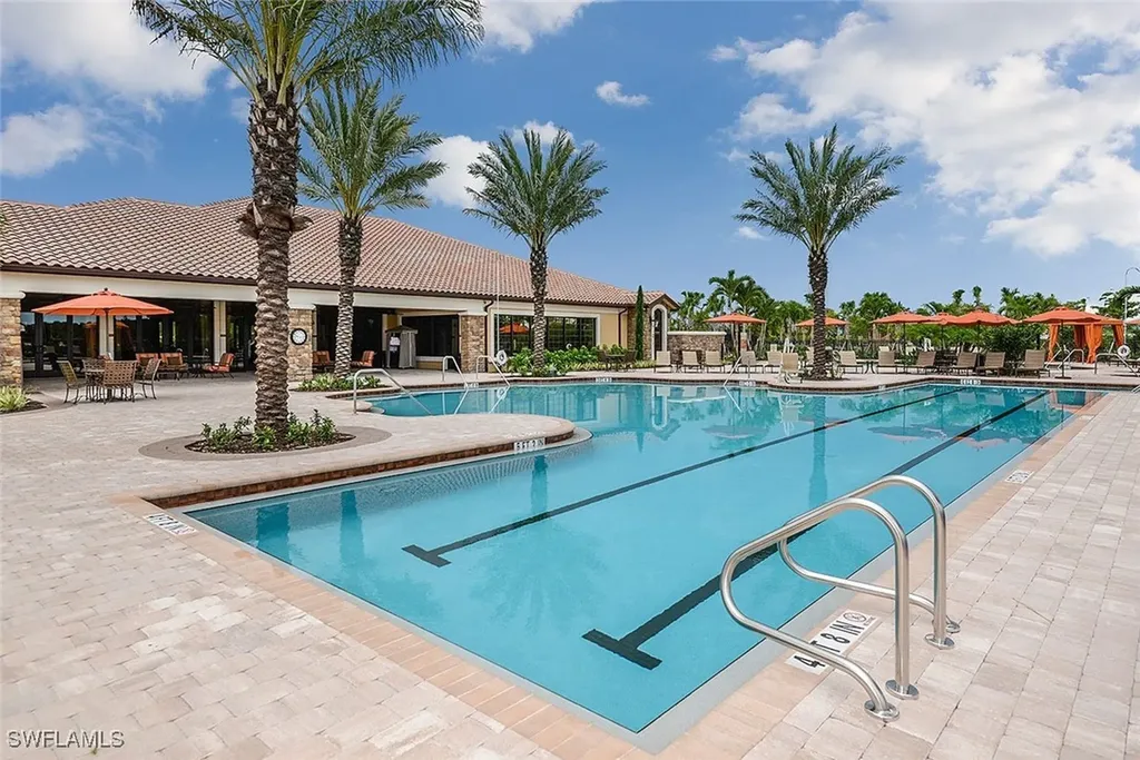 8111 Calle Canovas Street Naples FL 34114