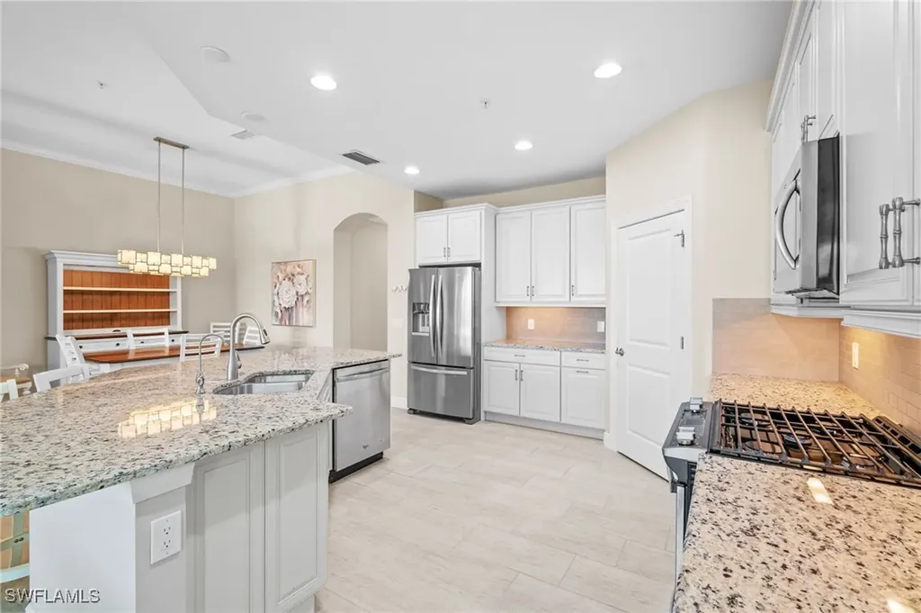 2129 Frangipani Circle Naples FL 34120