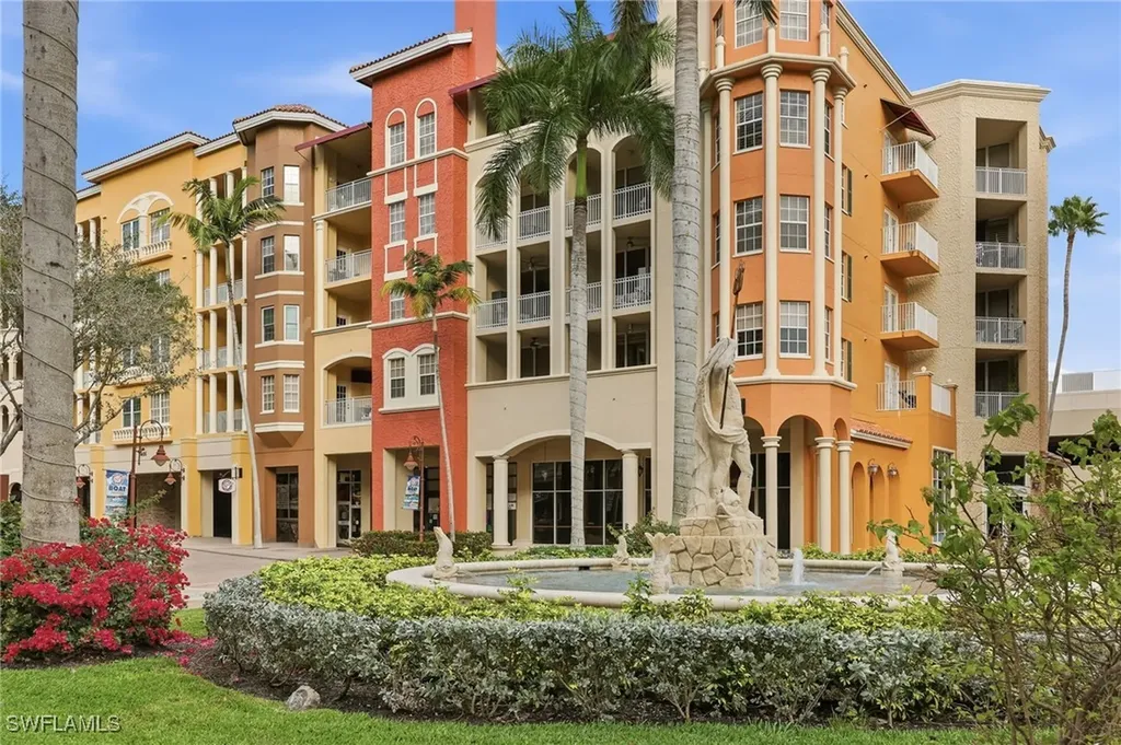 401 Bayfront Place Naples FL 34102
