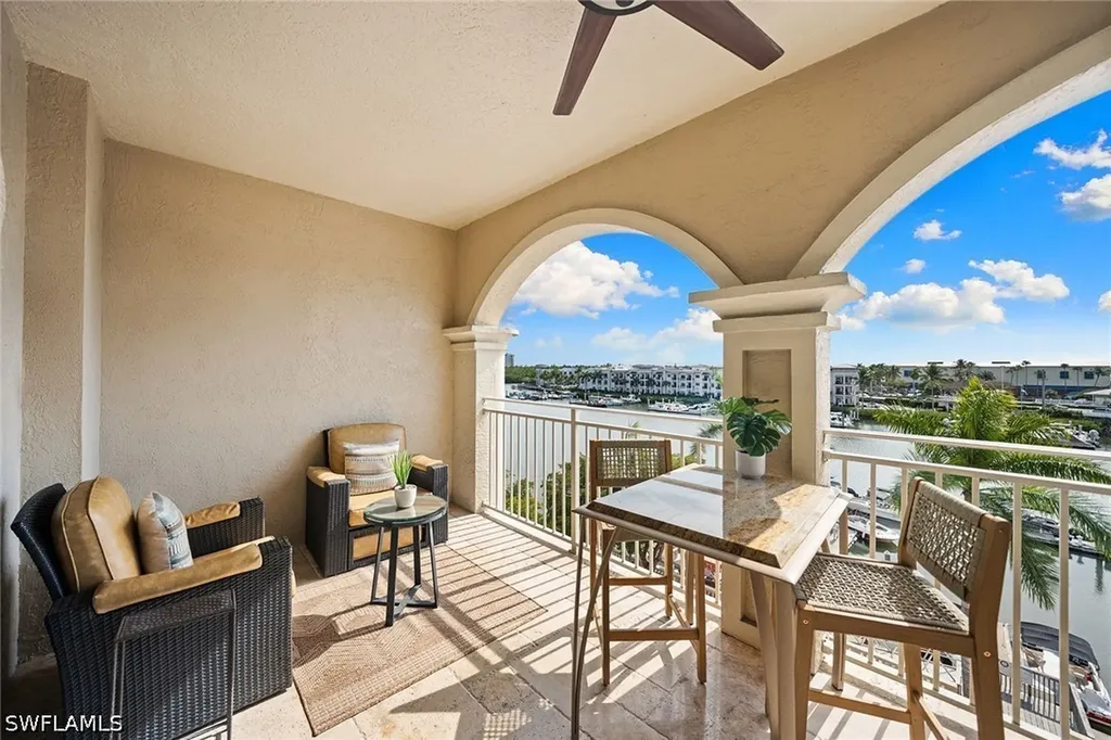 451 Bayfront Place Naples FL 34102