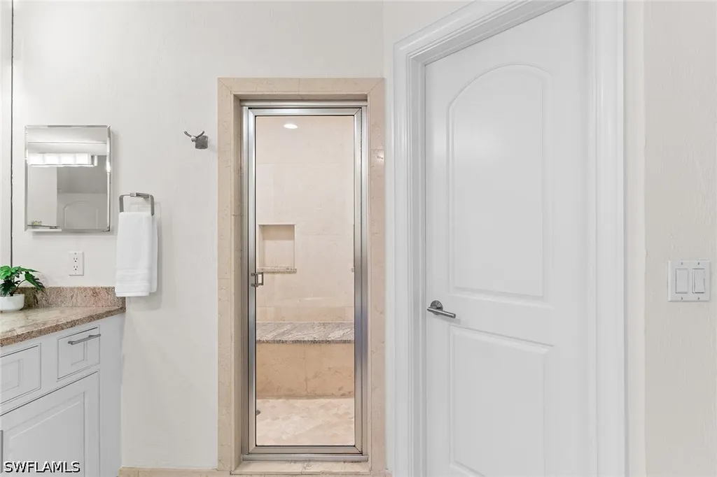 451 Bayfront Place Naples FL 34102