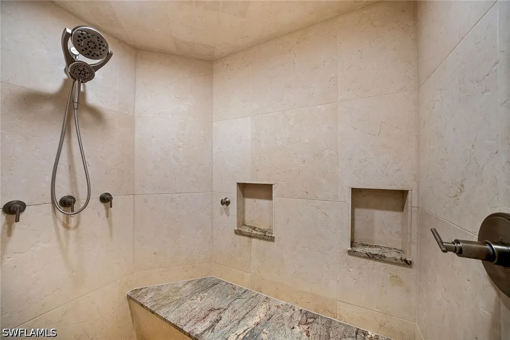 451 Bayfront Place Naples FL 34102