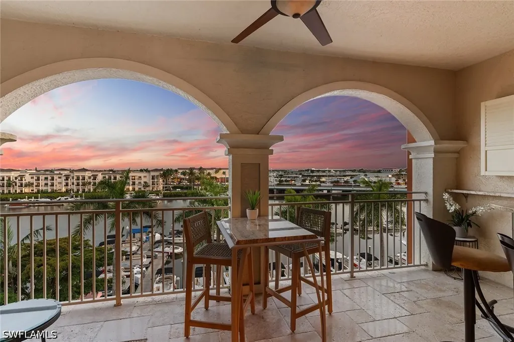 451 Bayfront Place Naples FL 34102