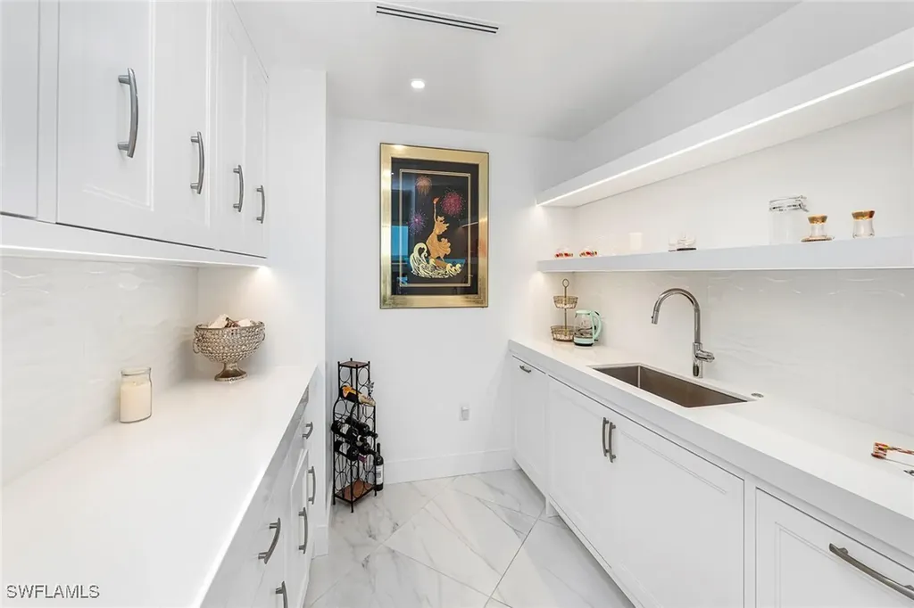 13945 Old Coast Road Naples FL 34110