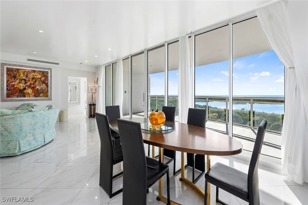 13945 Old Coast Road Naples FL 34110
