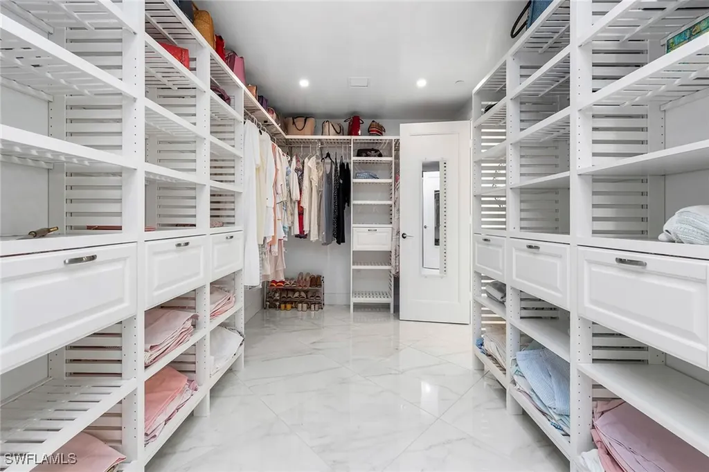 13945 Old Coast Road Naples FL 34110