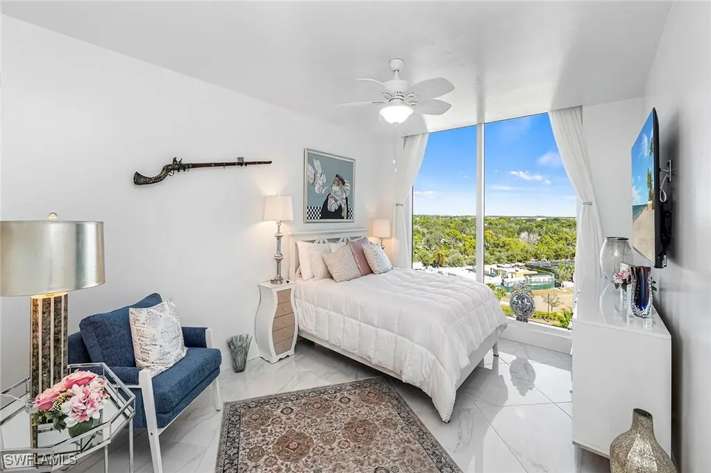 13945 Old Coast Road Naples FL 34110