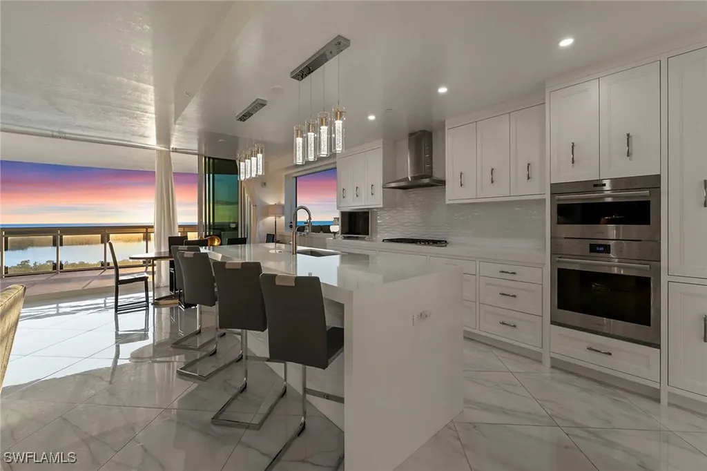 13945 Old Coast Road Naples FL 34110