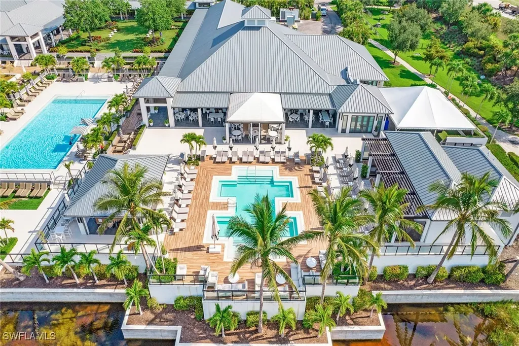 13945 Old Coast Road Naples FL 34110