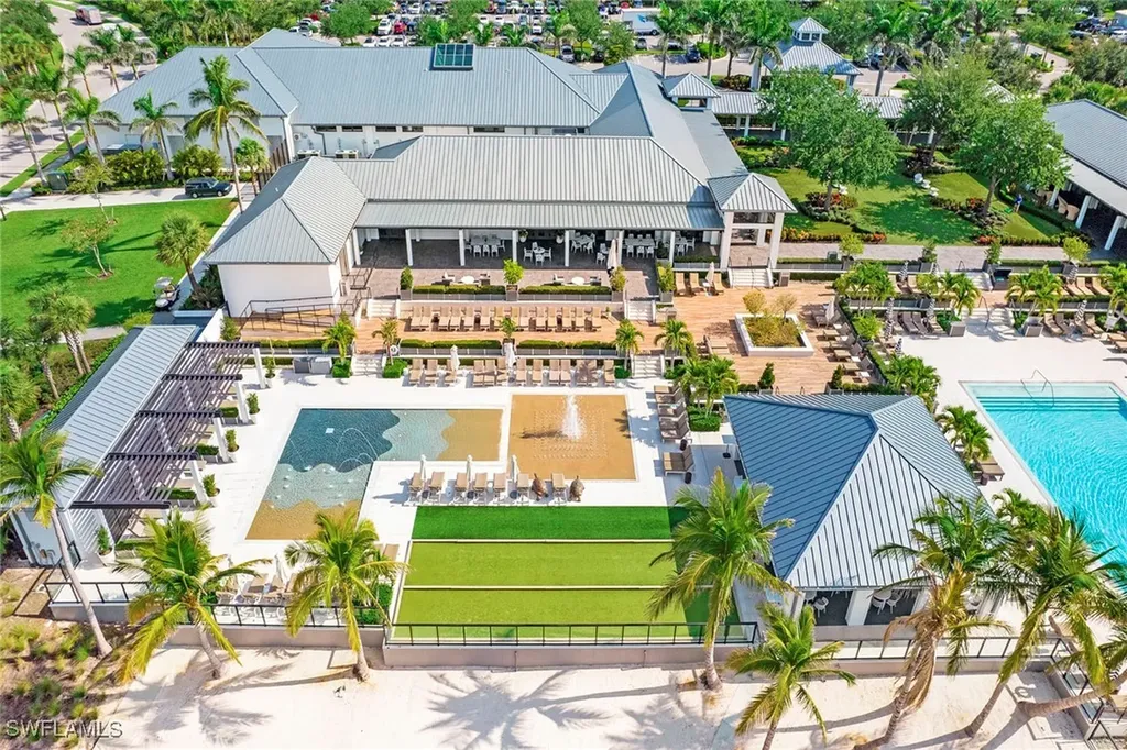 13945 Old Coast Road Naples FL 34110