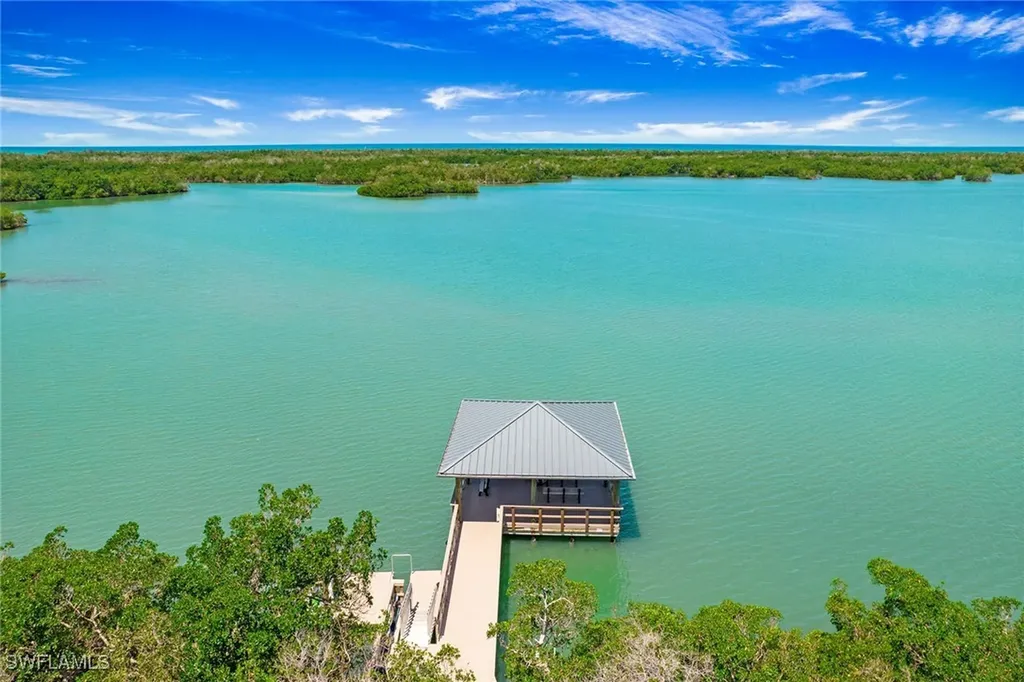 13945 Old Coast Road Naples FL 34110