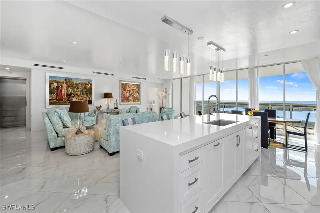 13945 Old Coast Road Naples FL 34110