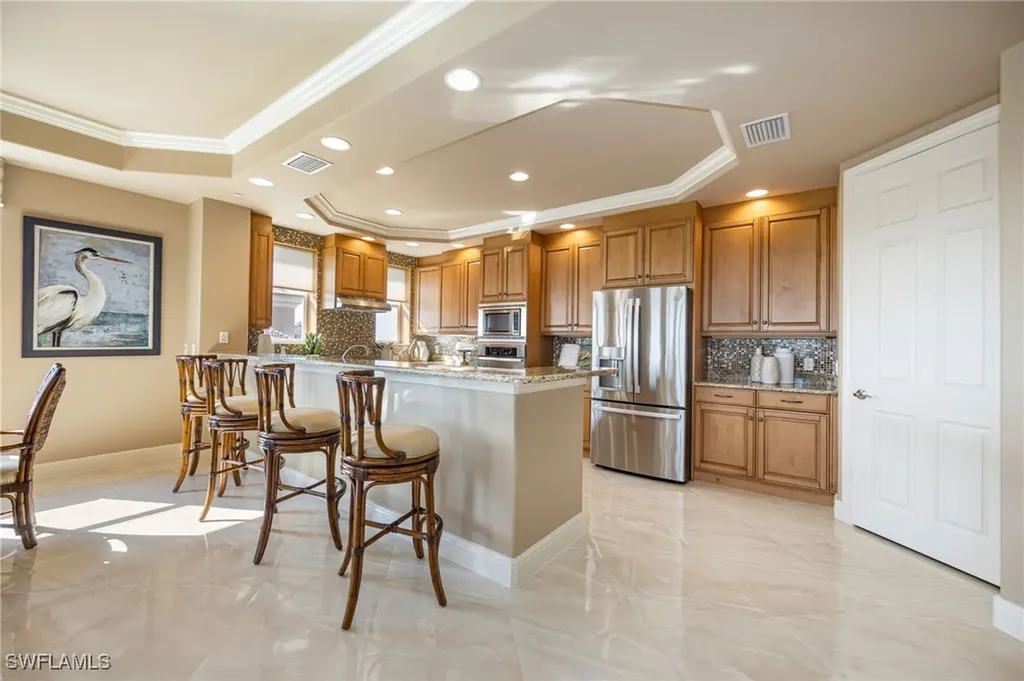 580 El Camino Real Naples FL 34119