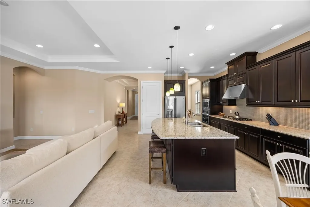 8522 Palacio Terrace N Naples FL 34114