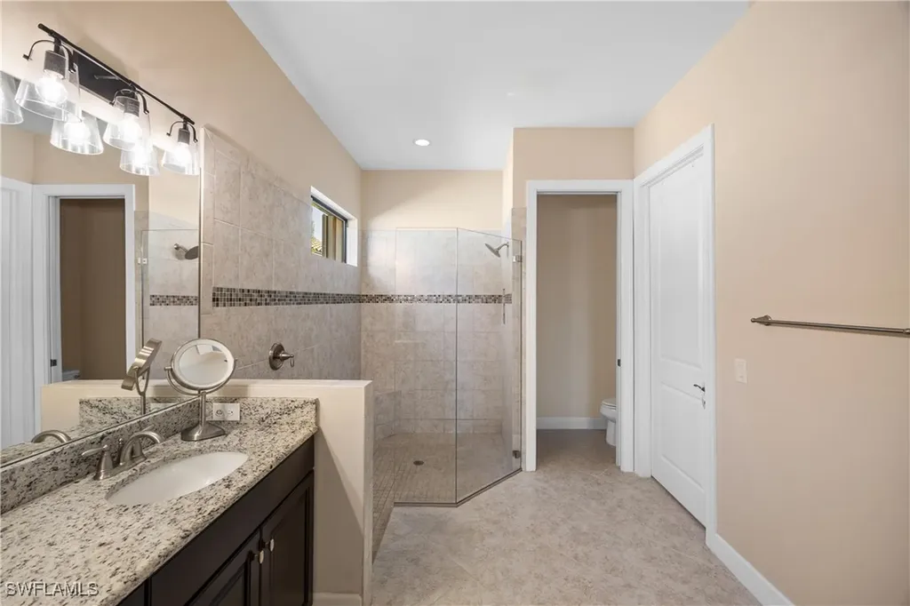 8522 Palacio Terrace N Naples FL 34114
