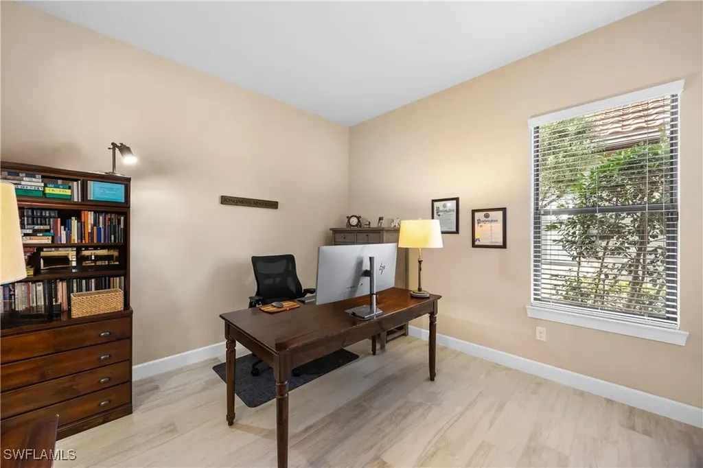 8522 Palacio Terrace N Naples FL 34114