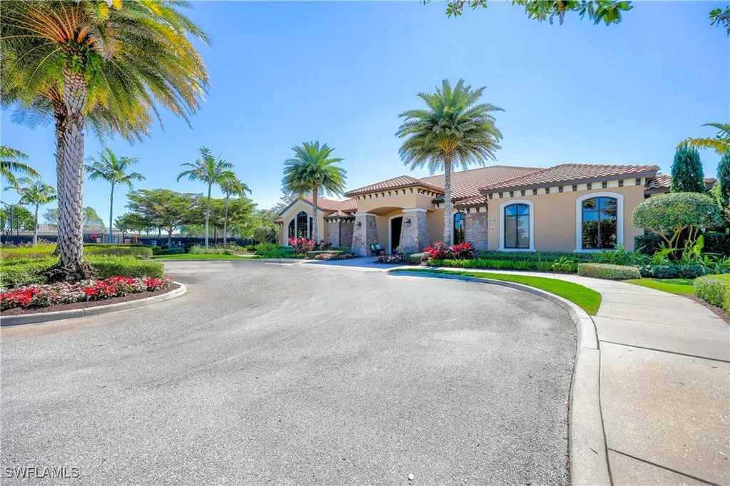 8522 Palacio Terrace N Naples FL 34114