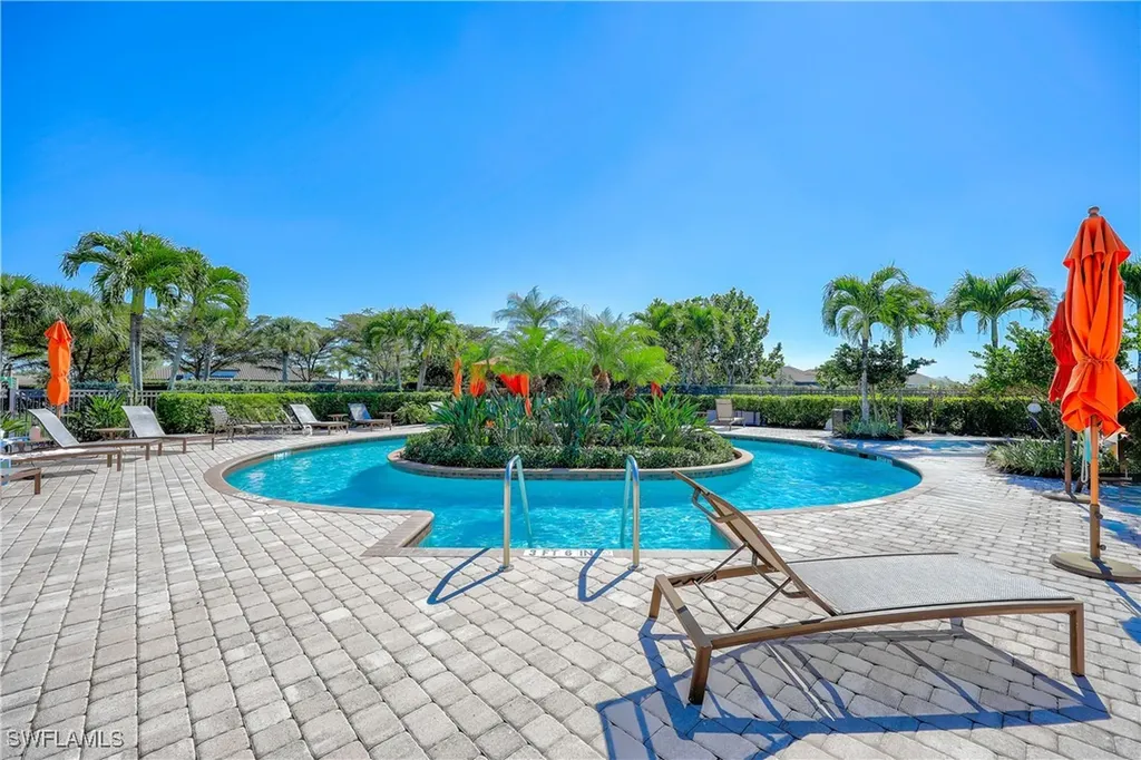 8522 Palacio Terrace N Naples FL 34114