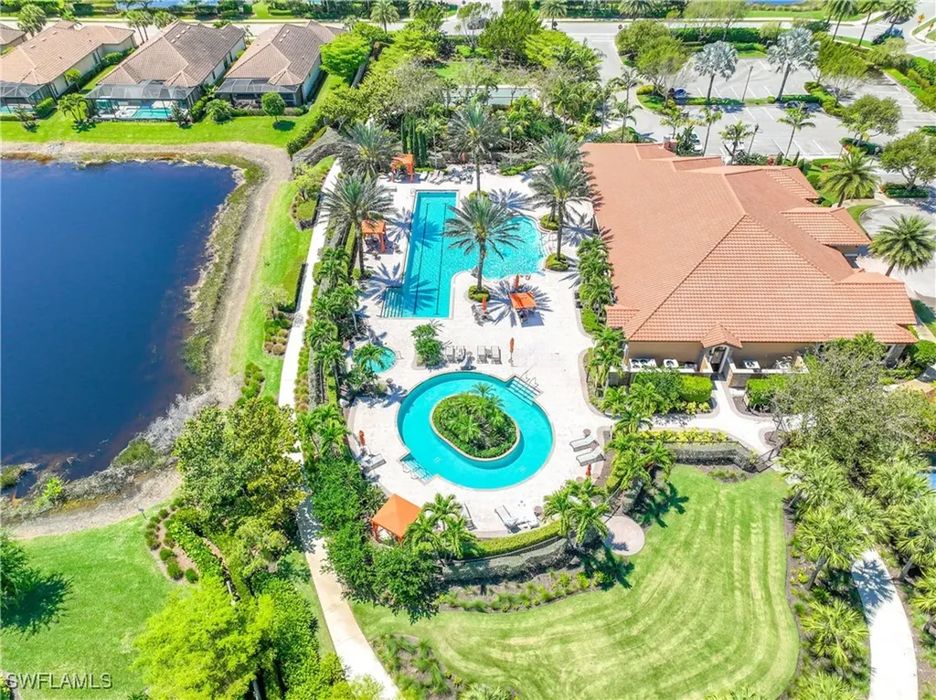 8522 Palacio Terrace N Naples FL 34114