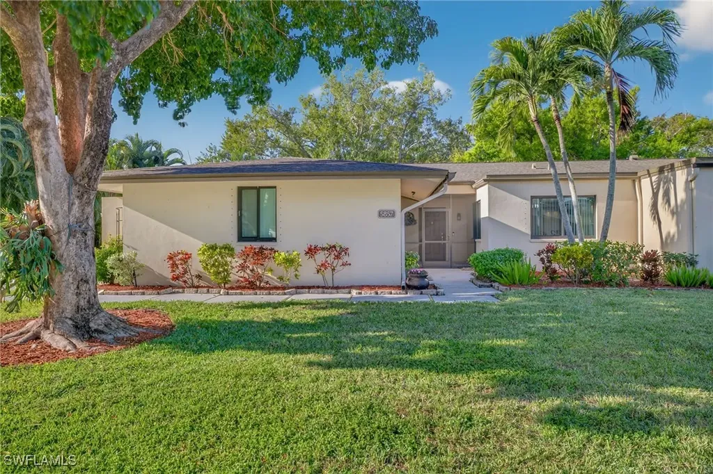 5857 Wyldewood Lakes Court Fort Myers FL 33919
