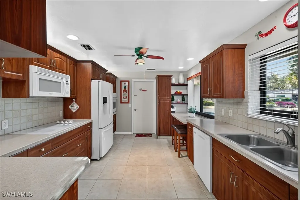 5857 Wyldewood Lakes Court Fort Myers FL 33919