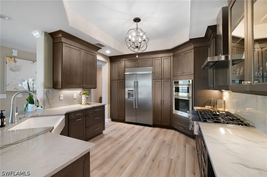 17721 Via Bella Acqua Court Miromar Lakes FL 33913