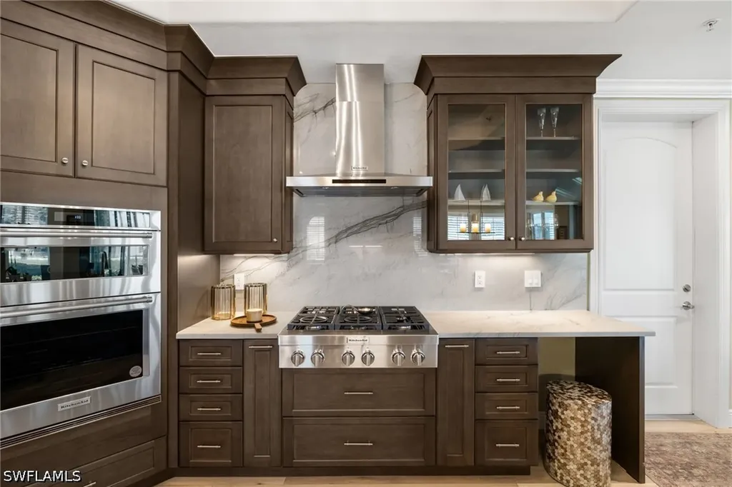 17721 Via Bella Acqua Court Miromar Lakes FL 33913