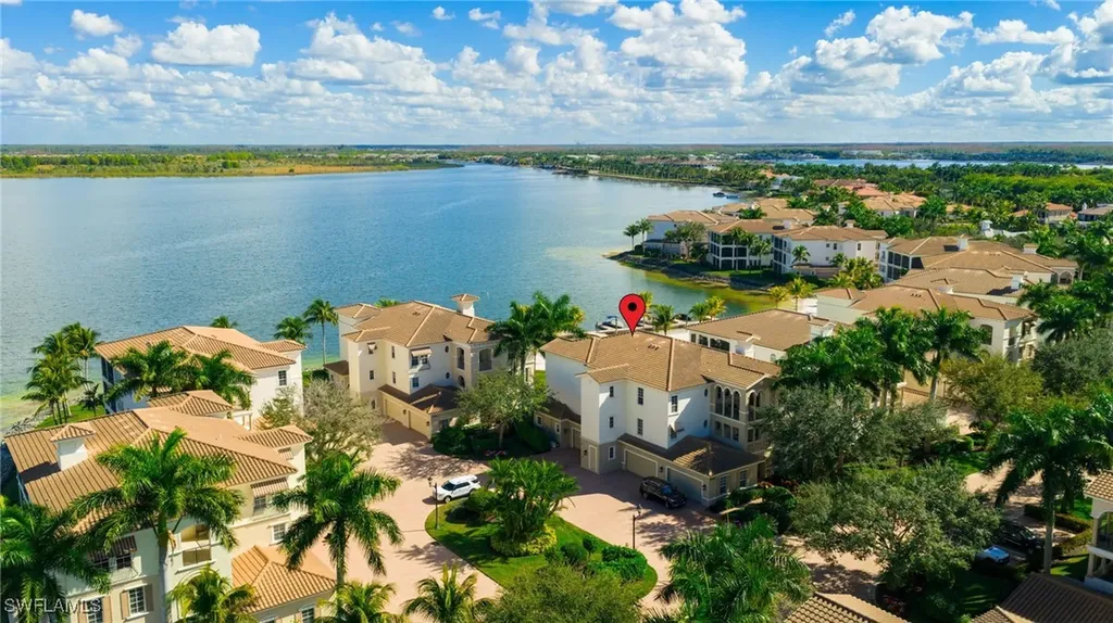 17721 Via Bella Acqua Court Miromar Lakes FL 33913