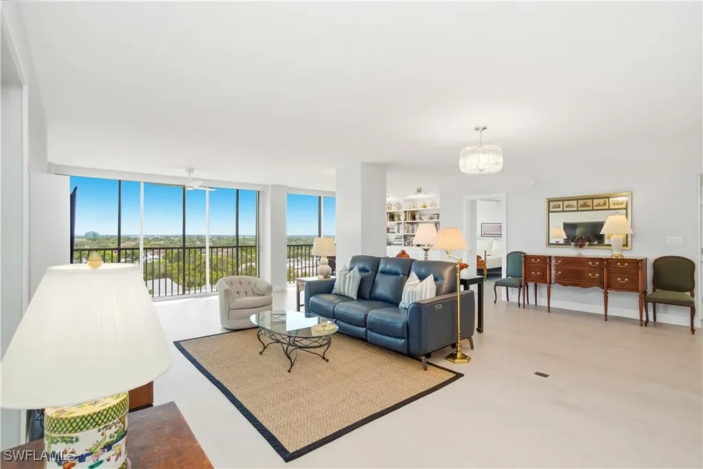 5601 Turtle Bay Drive Naples FL 34108