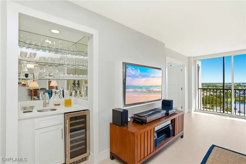 5601 Turtle Bay Drive Naples FL 34108
