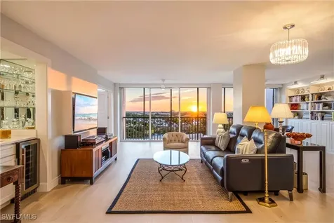 5601 Turtle Bay Drive Naples FL 34108
