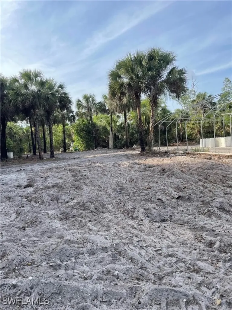 2185 Markley Avenue Naples FL 34117