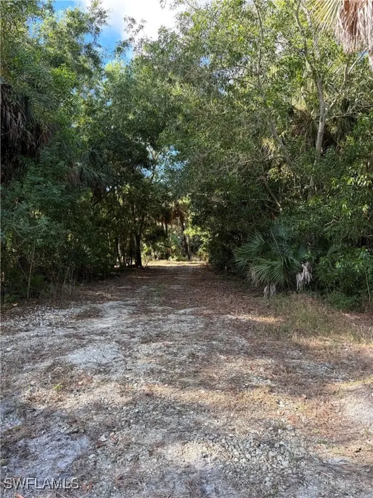 2185 Markley Avenue Naples FL 34117