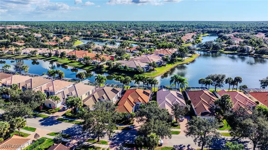 Naples FL, 3766 Whidbey Way