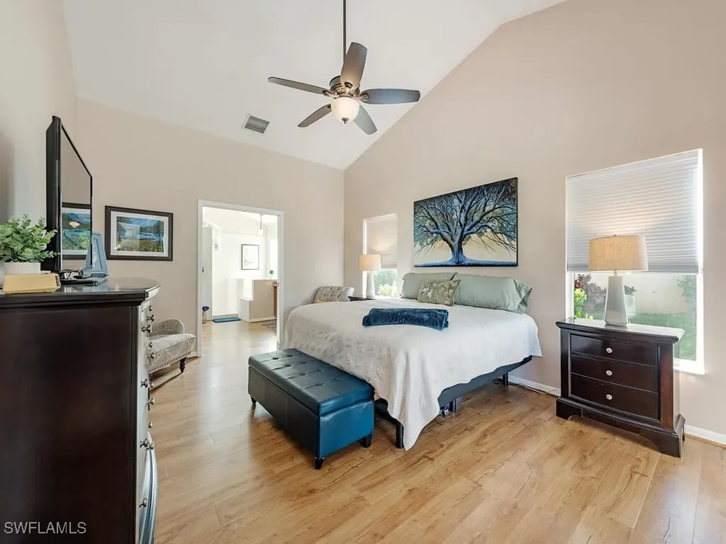 579 Raven Way Naples FL 34110
