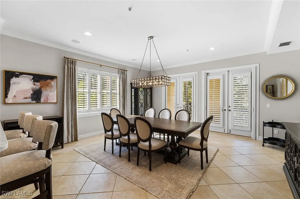 2864 Tiburon Boulevard E Naples FL 34109