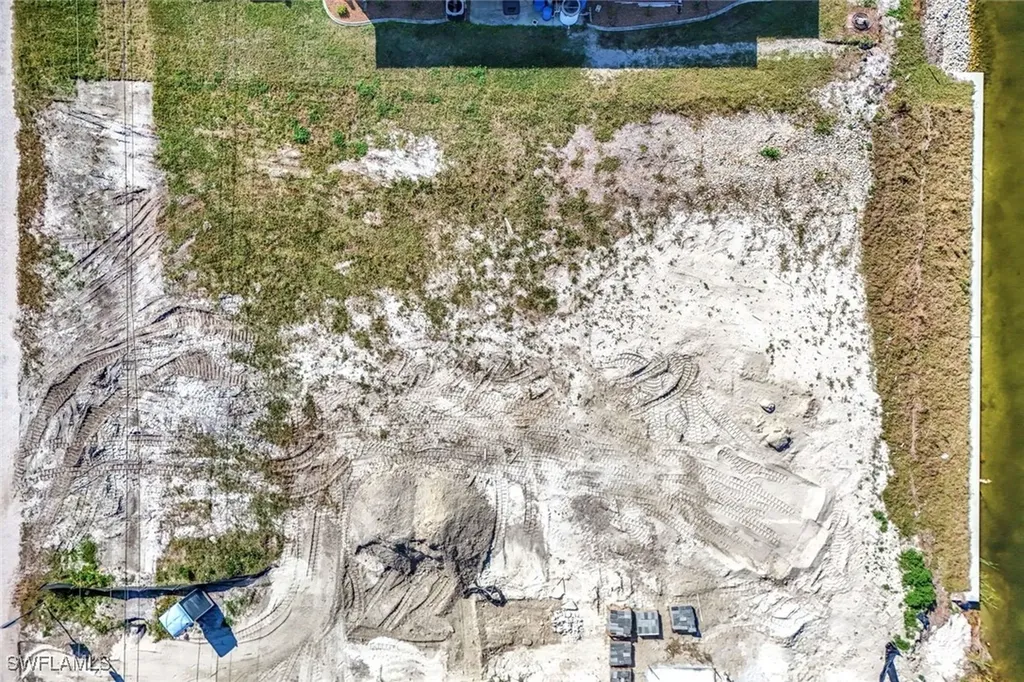 1216 NW 30th Place Cape Coral FL 33993