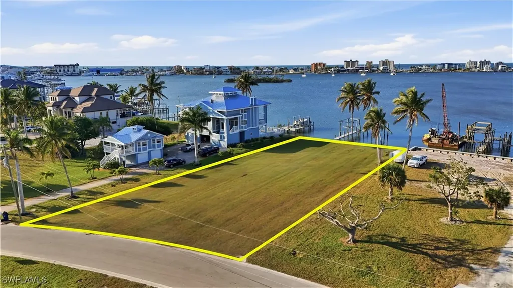 948 San Carlos Drive Fort Myers Beach FL 33931
