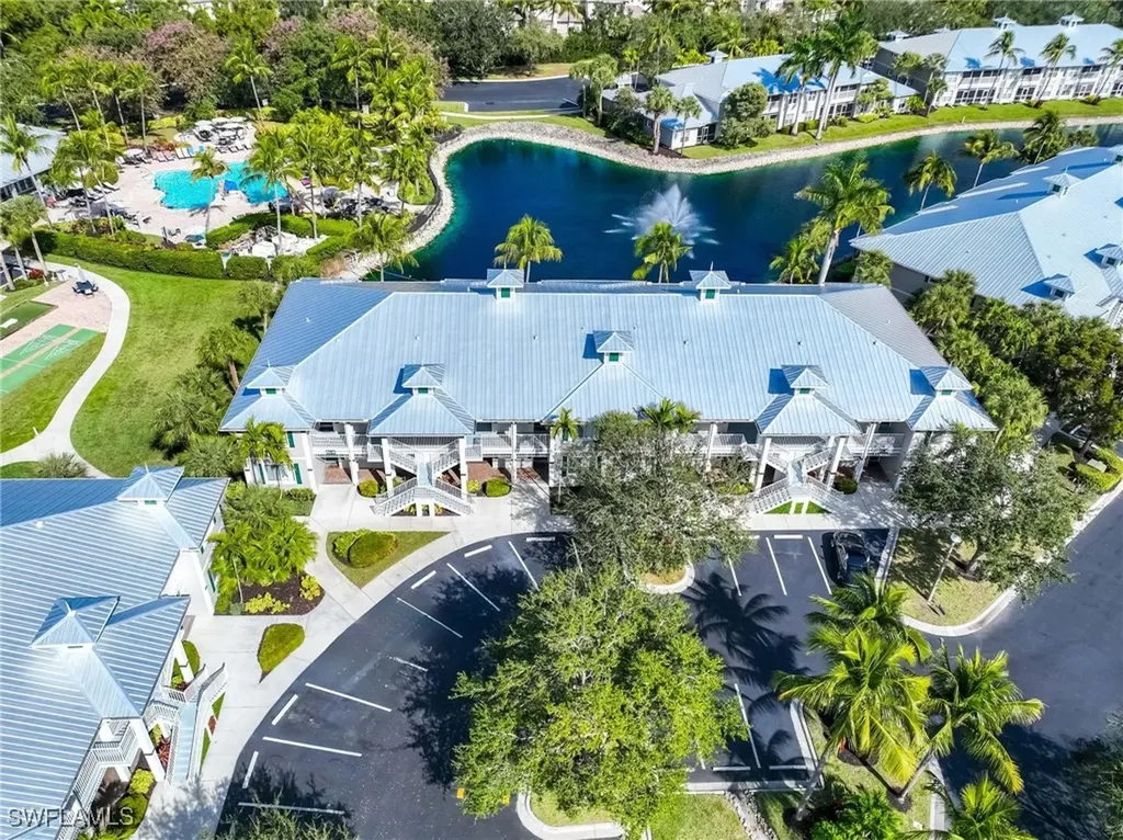 Naples FL, 7930 Mahogany Run Lane, Unit 811