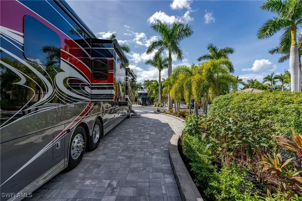 13547 Snook Circle Naples FL 34114