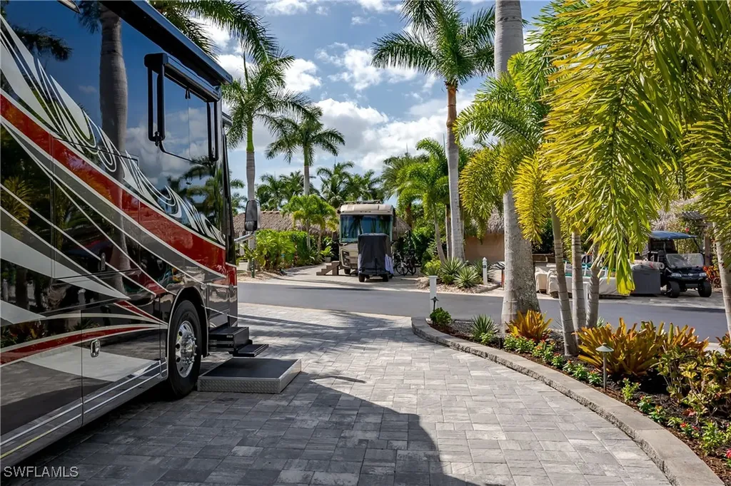 13547 Snook Circle Naples FL 34114