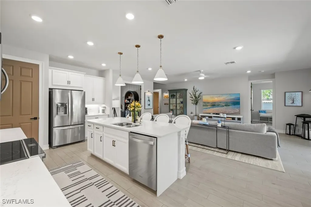 10581 Woodchuck Lane Bonita Springs FL 34135