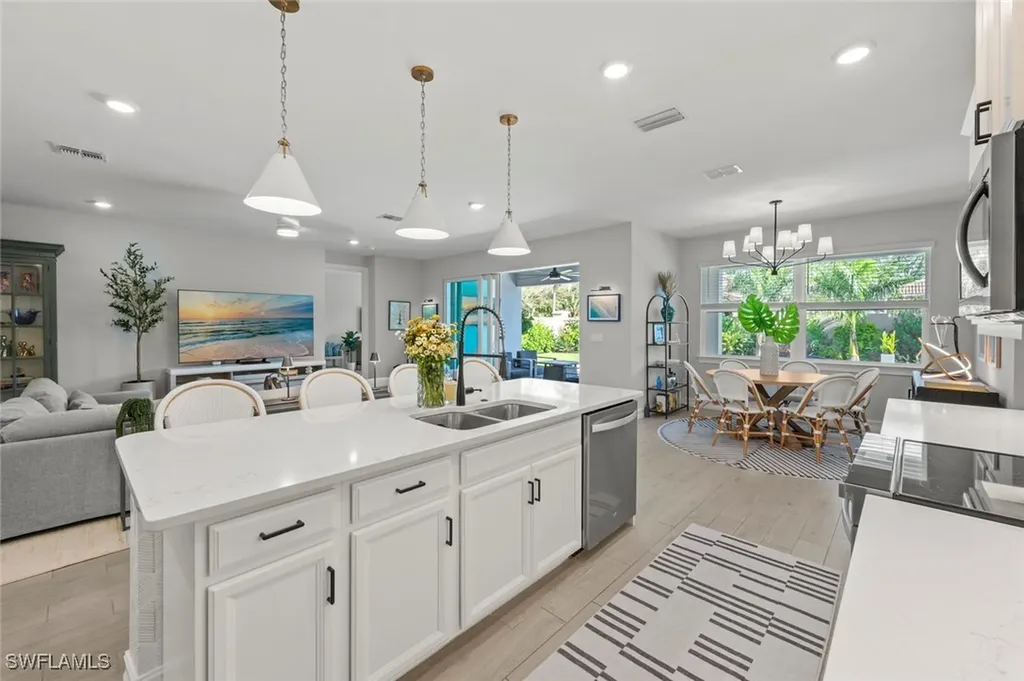 10581 Woodchuck Lane Bonita Springs FL 34135