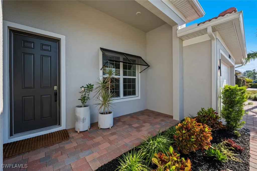 10581 Woodchuck Lane Bonita Springs FL 34135