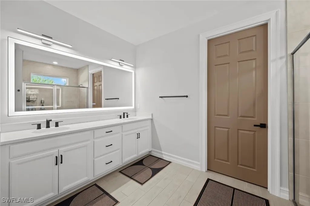 10581 Woodchuck Lane Bonita Springs FL 34135